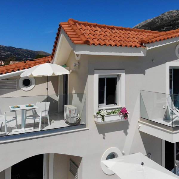 Sunrise Bay Apartments